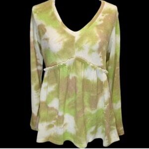 DAVI & DANI Tie-Dye Blouse - Green and Tan NWT